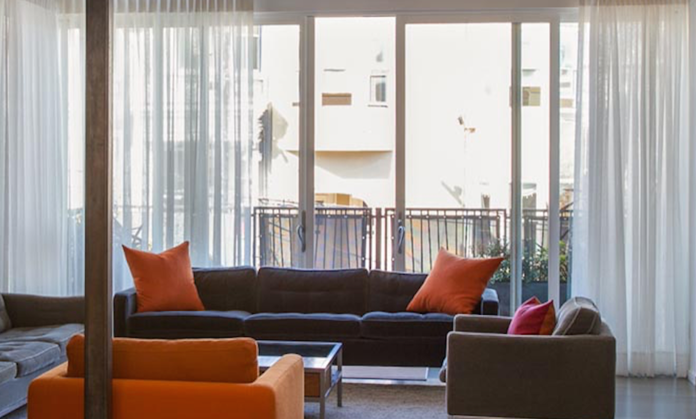 How Do I Choose Curtains